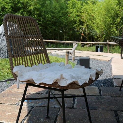Ruffles chair cushion - ruffles,
