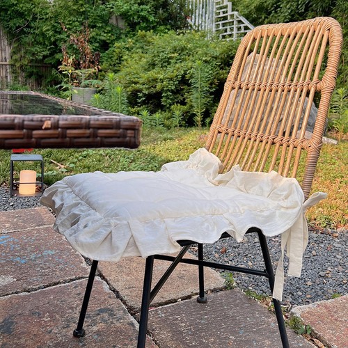 Ruffle chair cushion - ruffle,